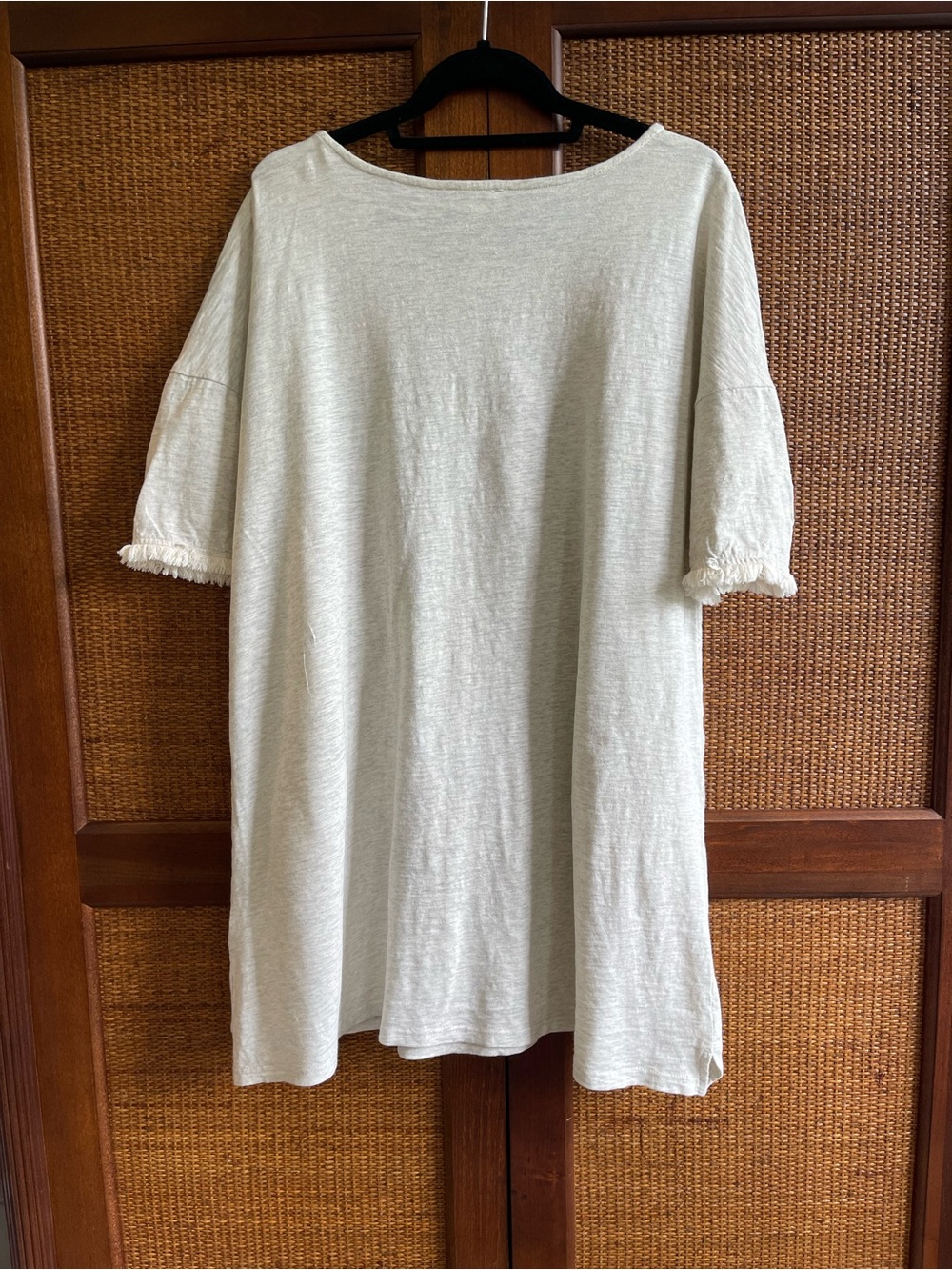 Umgee Neutral Cream Lightweight Tunic Top